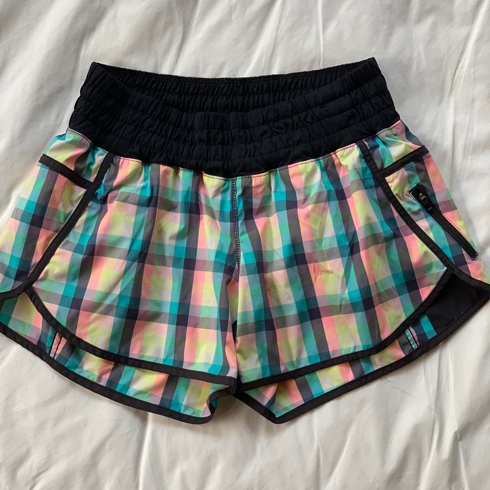 Lululemon black plaid athletic shorts size 10
